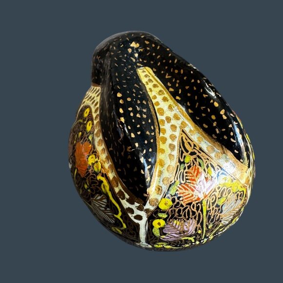 Sudha Style Hand Painted Papier Mache Rabbit Trinket Box Black Floral 4" - Picture 2 of 6